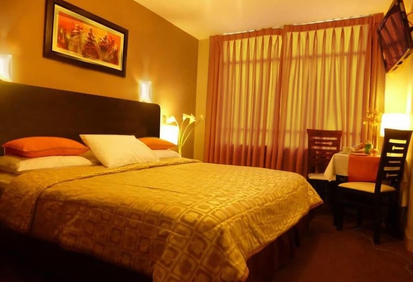 Acuario Hotel & Suite