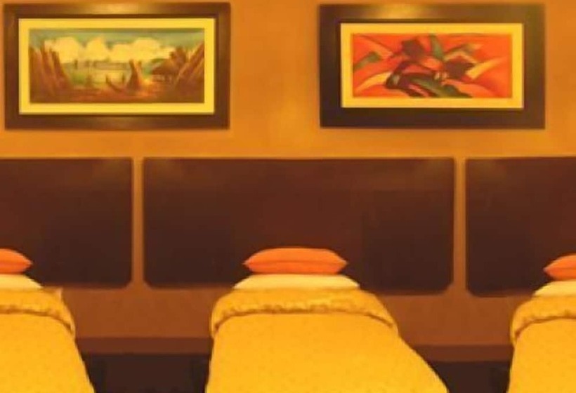 Acuario Hotel & Suite