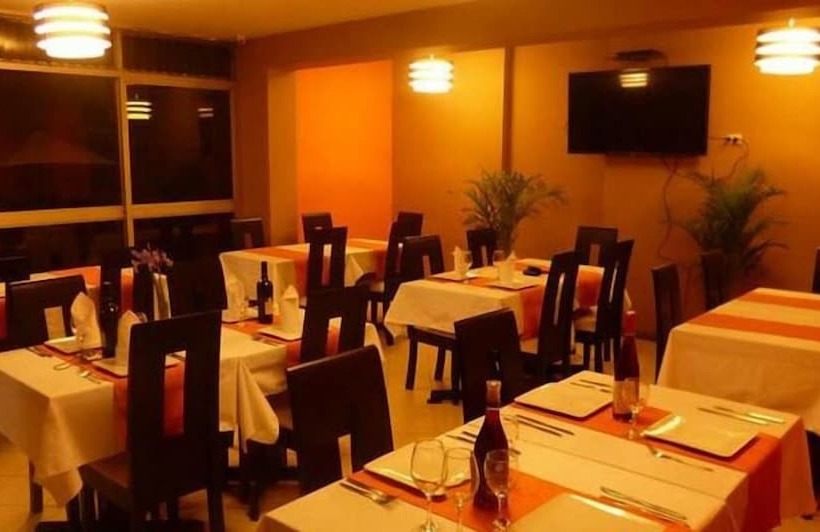 Acuario Hotel & Suite