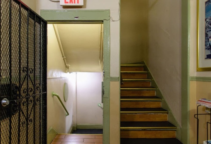 Общежитие Elite Inn