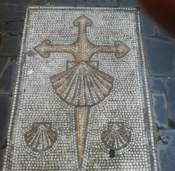 Albergue Monasterio De La Magdalena   Hostel