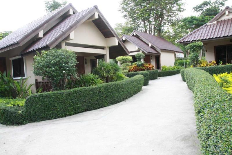 Ao Cho Grandview Hideaway Resort