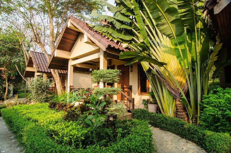 Ao Cho Grandview Hideaway Resort