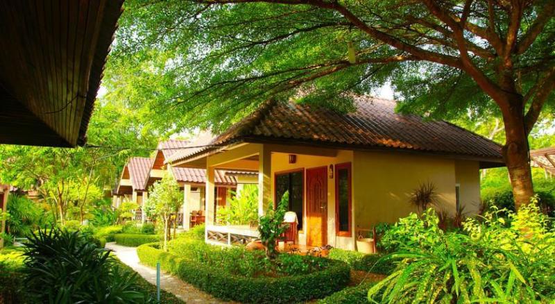 Ao Cho Grandview Hideaway Resort