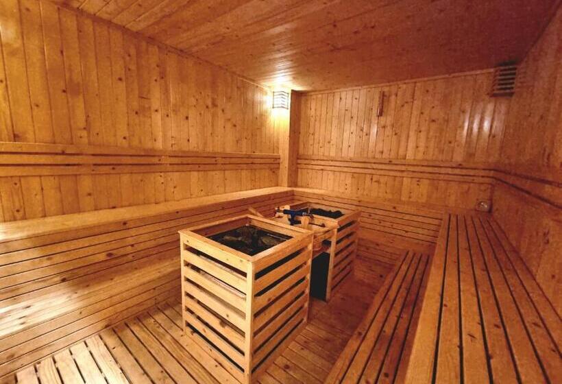 Aroma Beach Resort And Spa