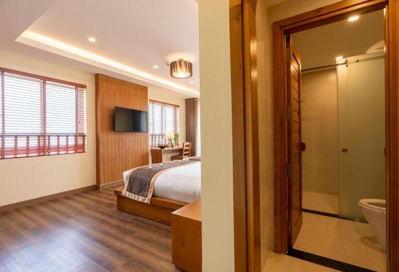 Aroma Beach Resort And Spa