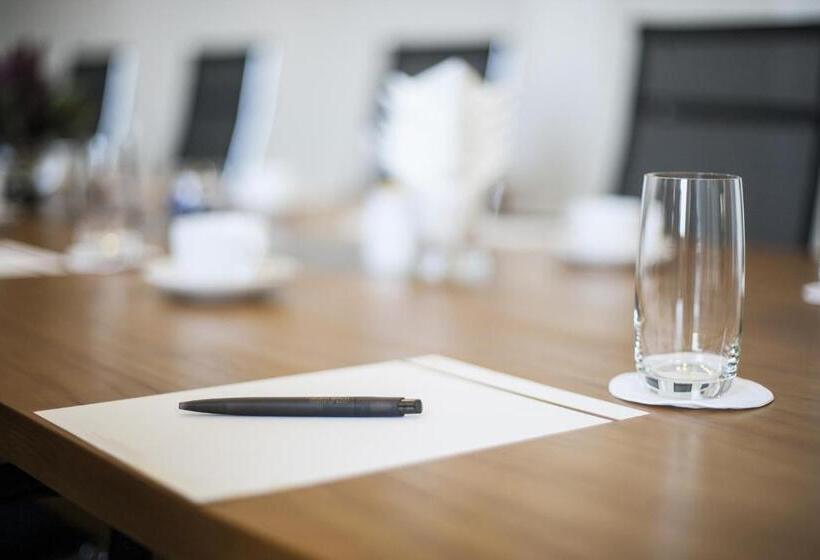 Aroma Beach Resort And Spa