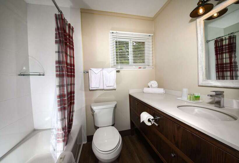 Bayview Wildwood Resort, Ascend Hotel Collection