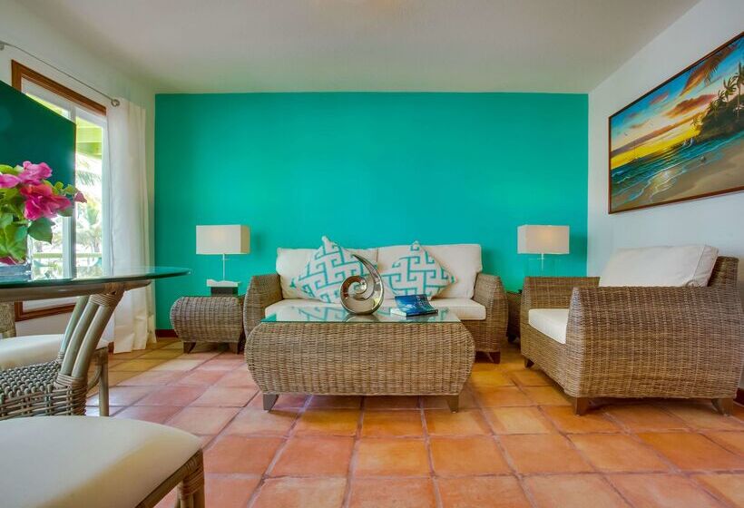 Costa Blu Beach Resort, Trademark Collection By Wyndham