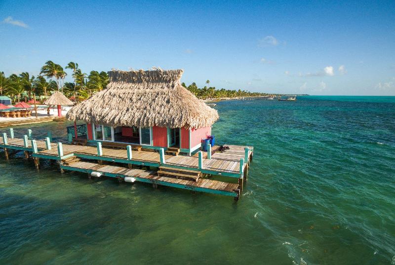 Costa Blu Beach Resort, Trademark Collection By Wyndham