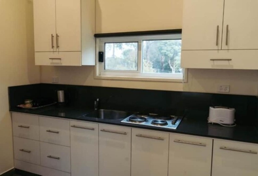 Deville At Healesville