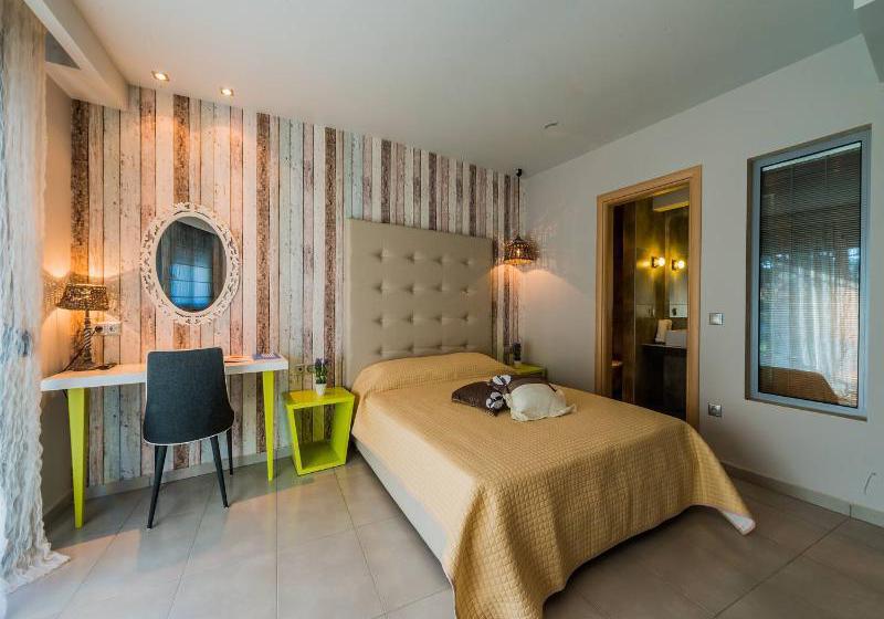 Flegra Beach Boutique