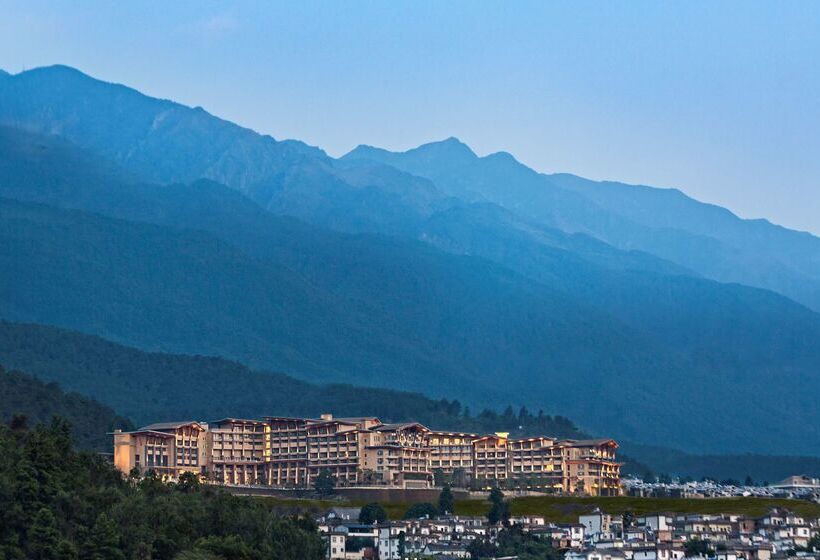 Hilton Dali Resort & Spa