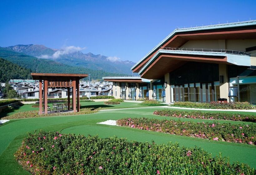 Hilton Dali Resort & Spa