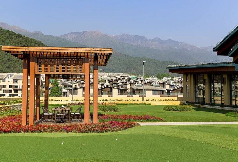 Hilton Dali Resort & Spa