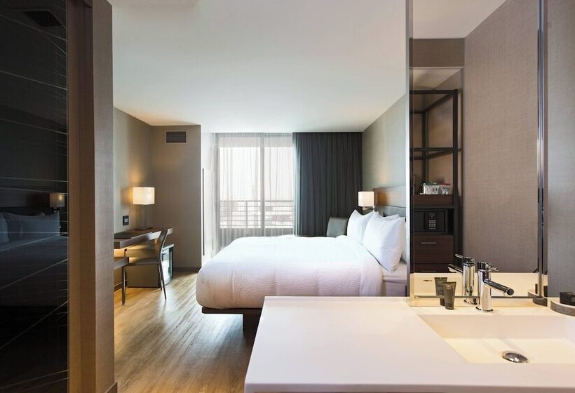 Ac Hotel Cincinnati At Liberty Center