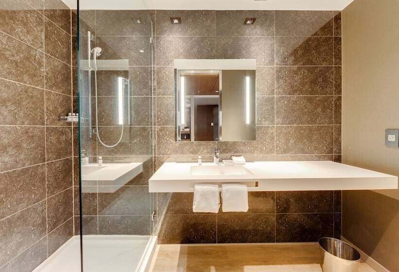 Ac Hotel Cincinnati At Liberty Center