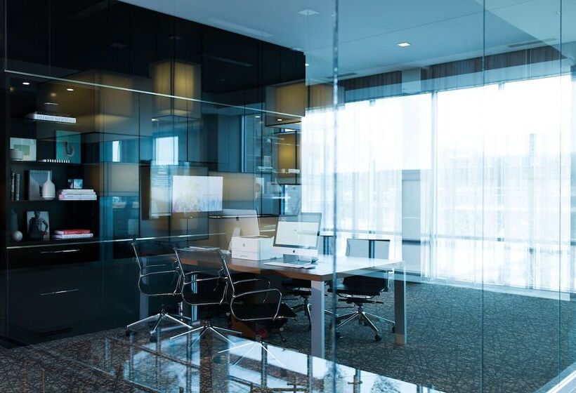 Ac Hotel Cincinnati At Liberty Center