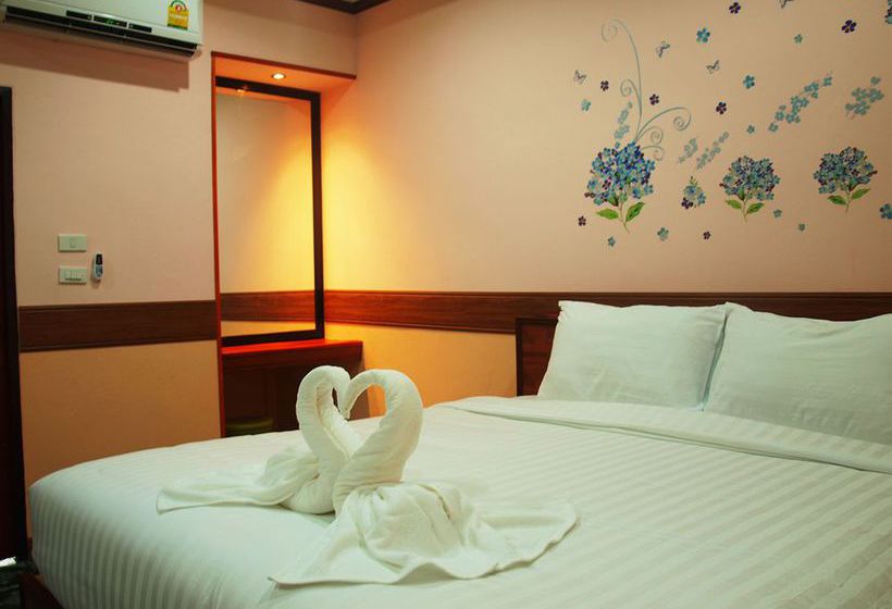 Отель Airport Phuket Garden Resort