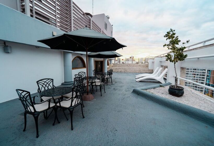 هتل Amerian Executive Cordoba