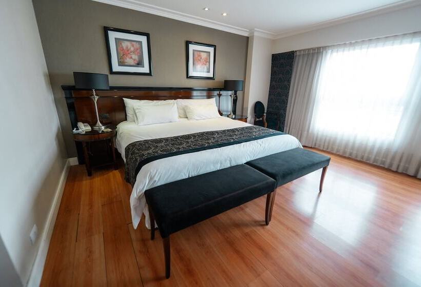 هتل Amerian Executive Cordoba