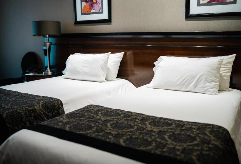 هتل Amerian Executive Cordoba