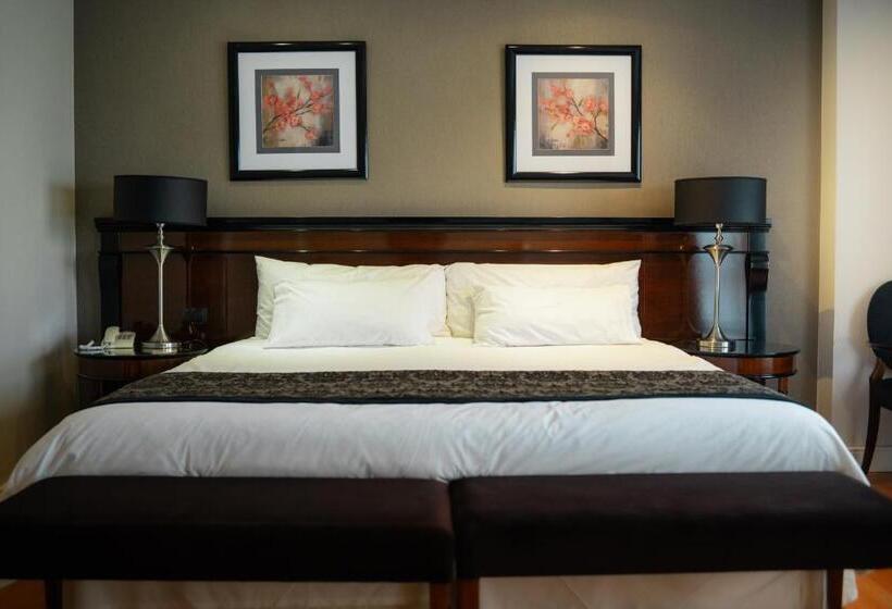 هتل Amerian Executive Cordoba