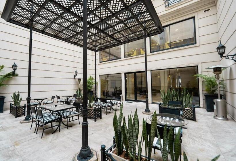 هتل Amerian Executive Cordoba