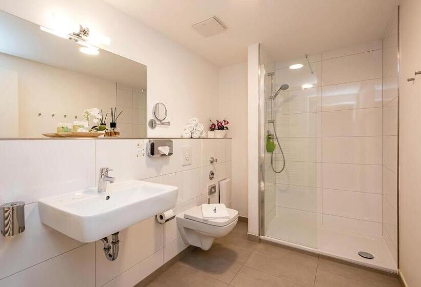 هتل Apartments Rosenthal Residence