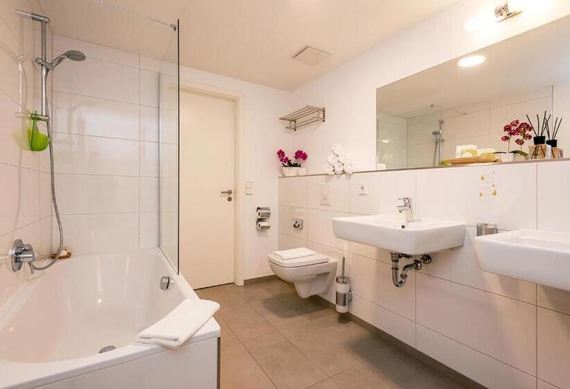 هتل Apartments Rosenthal Residence