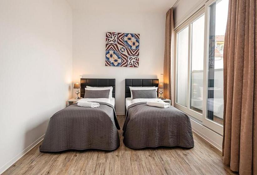 هتل Apartments Rosenthal Residence