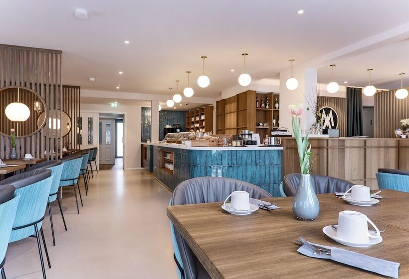 Отель Astra Maris