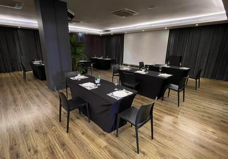 בית מלון כפרי Azumi Boutique