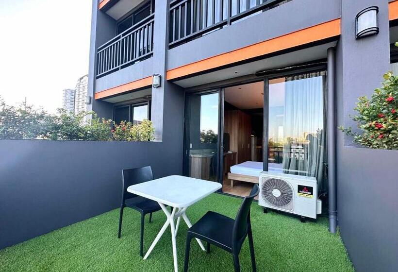 בית מלון כפרי Azumi Boutique