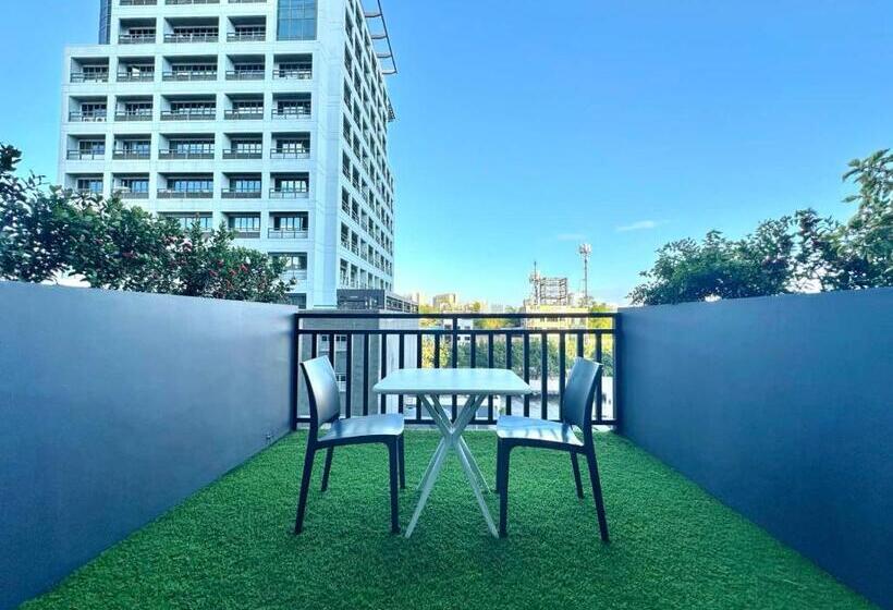 בית מלון כפרי Azumi Boutique