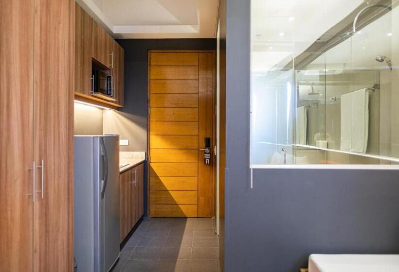 בית מלון כפרי Azumi Boutique