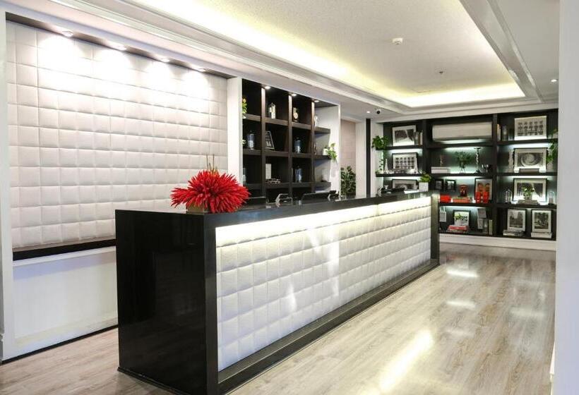 בית מלון כפרי Azumi Boutique