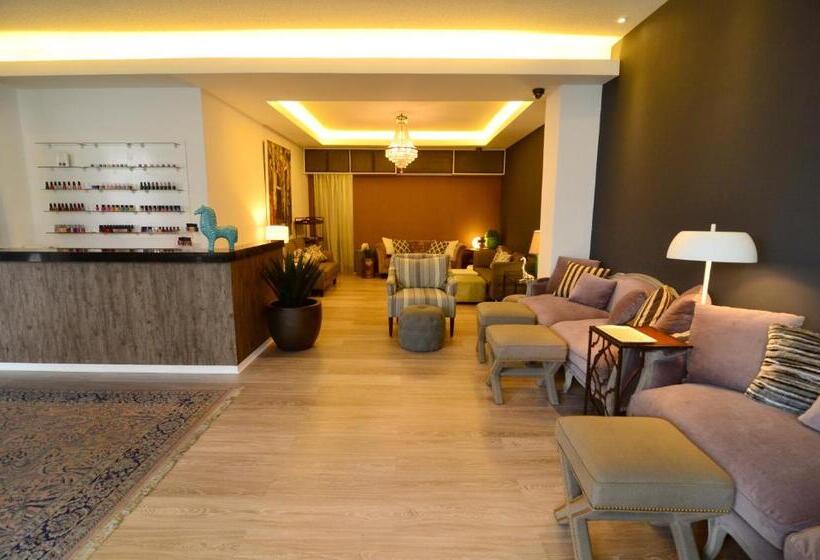 בית מלון כפרי Azumi Boutique