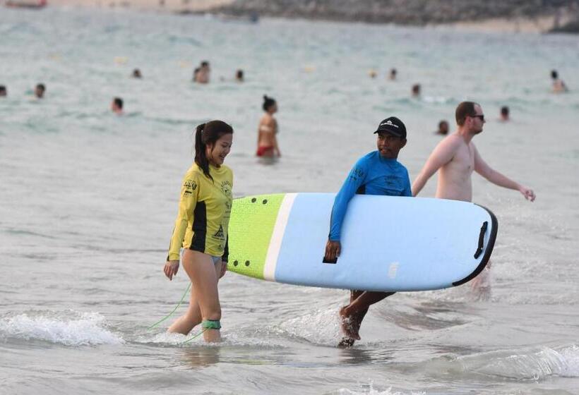 호텔 Baan Andaman Sea Surf