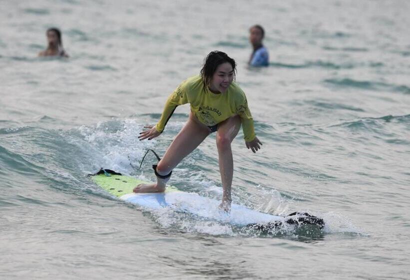 호텔 Baan Andaman Sea Surf