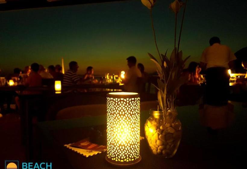 فندق Beach