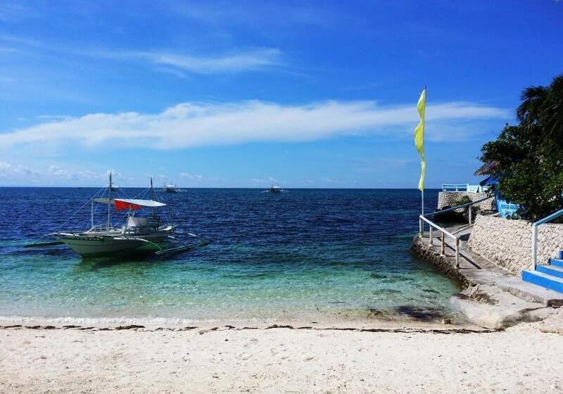 호텔 Blue Corals Beach Resort