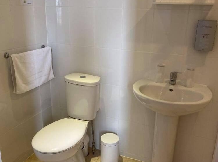 בית מלון כפרי Burlington