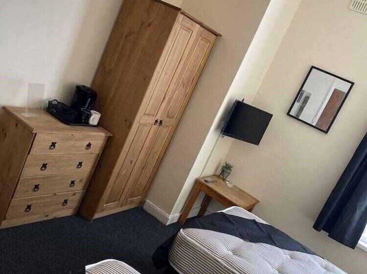 בית מלון כפרי Burlington