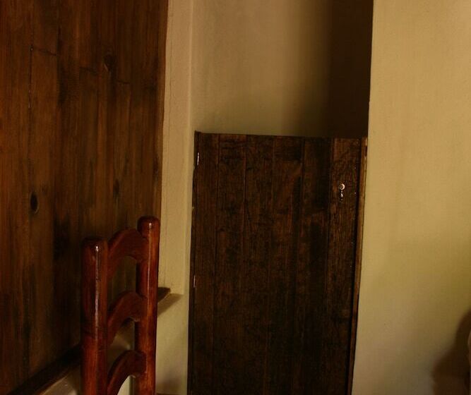 בית מלון כפרי Cabanas Biuzaa