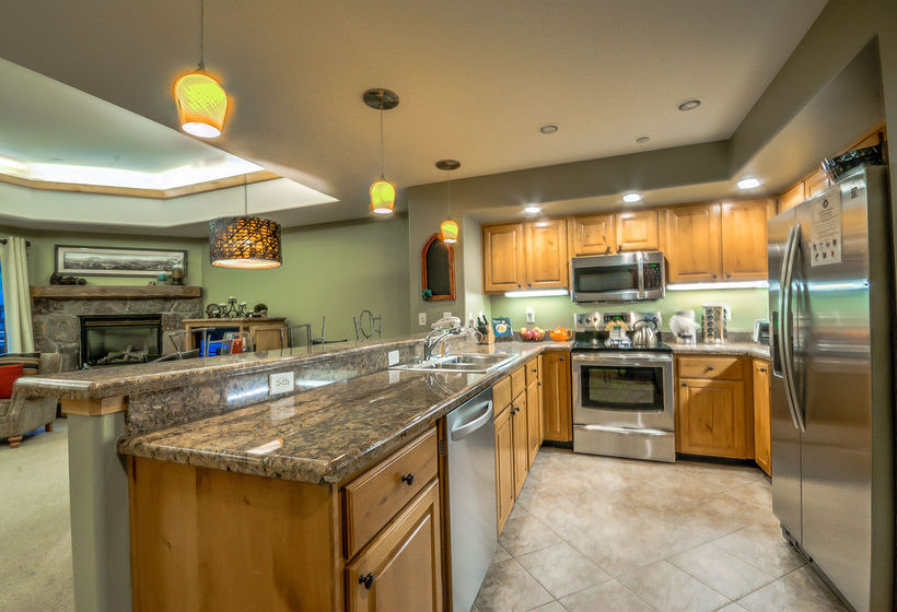 בית מלון כפרי Canyon Creek B201