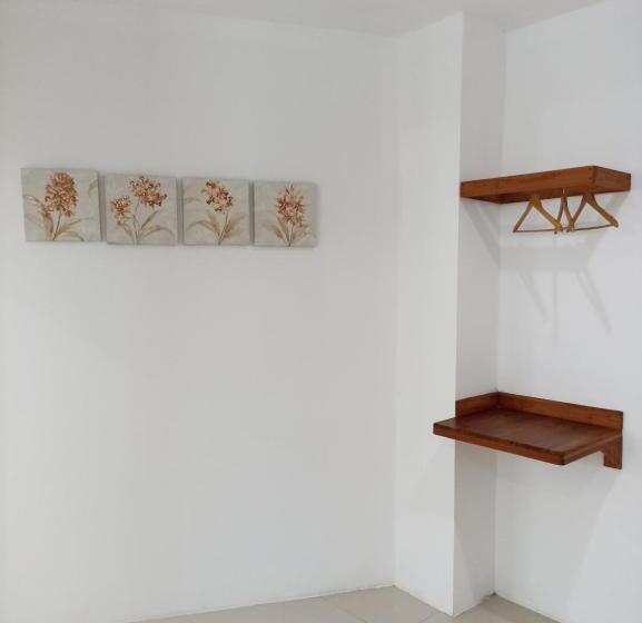 酒店 Central Inn Senggigi