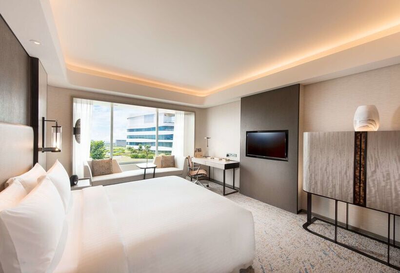 هتل Conrad Manila