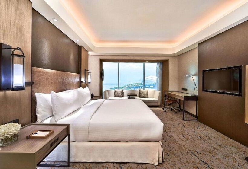 هتل Conrad Manila