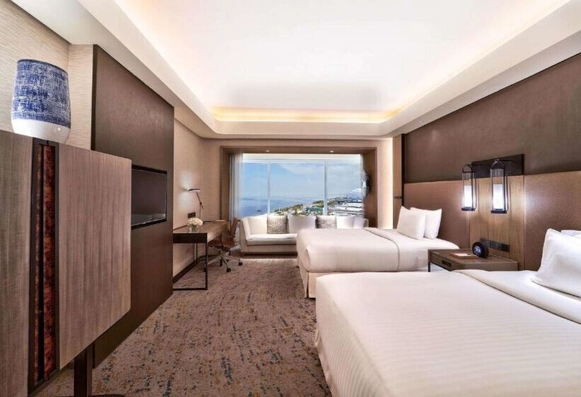 هتل Conrad Manila